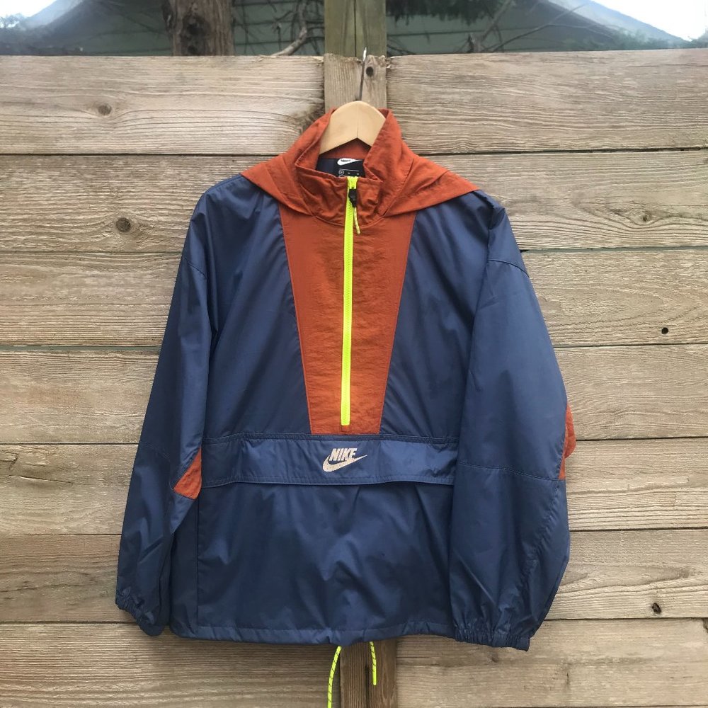 Nike Pullover Windbreaker Hoodie Women's